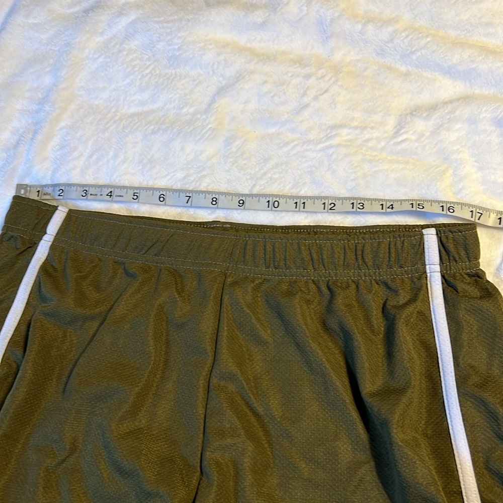 NWOT HYPR WEAR Track Shorts XL - Picture 4 of 5